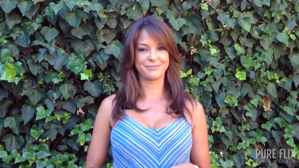 Eva_LaRue_Answers_Your_Questions_225.jpg