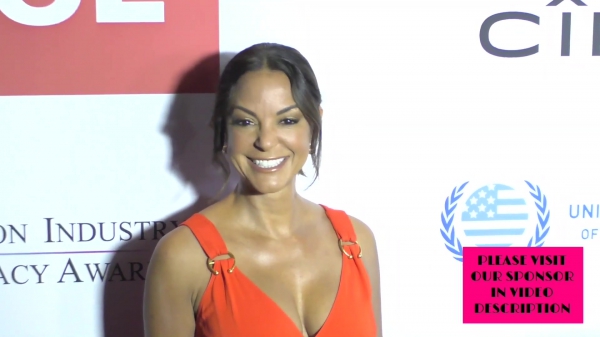 Eva_LaRue_at_the_Television_Industry_s_5th_Annual_Advocacy_Honors_in_TCL_Chinese_Theatre_in_Hollywood_071.jpg