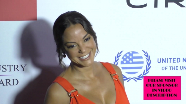 Eva_LaRue_at_the_Television_Industry_s_5th_Annual_Advocacy_Honors_in_TCL_Chinese_Theatre_in_Hollywood_105.jpg