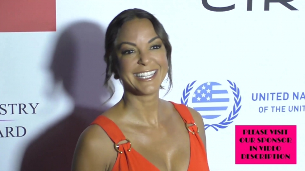 Eva_LaRue_at_the_Television_Industry_s_5th_Annual_Advocacy_Honors_in_TCL_Chinese_Theatre_in_Hollywood_108.jpg